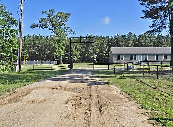 2nd image of 7617 Hidden Harbor Ln