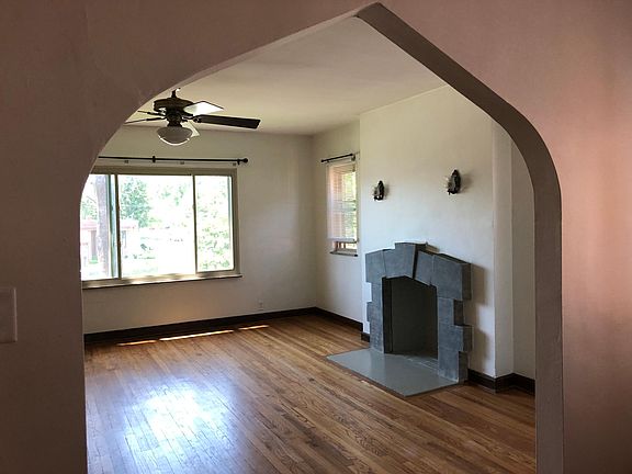 2nd image of 1522 Northwest Blvd APT D