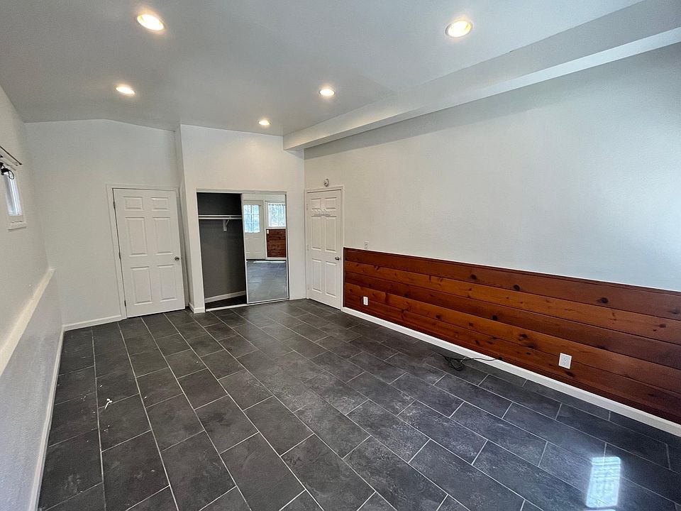 1st image of 26455 Delano Dr #8