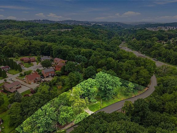 3rd image of 3100 Snowden Rd