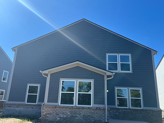 3rd image of 3623 Pinnacle Dr
