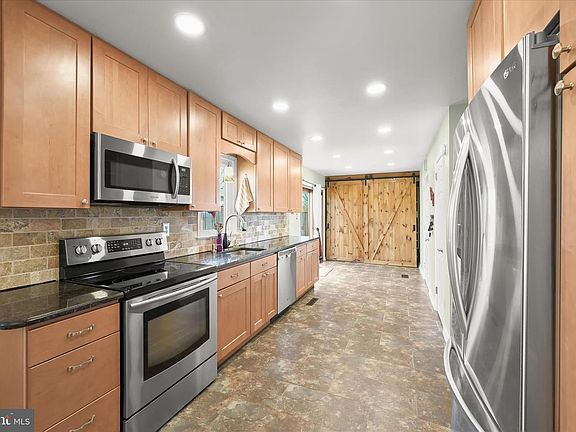 4th image of 14821 Ridgeoak Dr