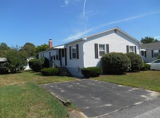 89 Narragansett Dr, Plymouth, MA 02360