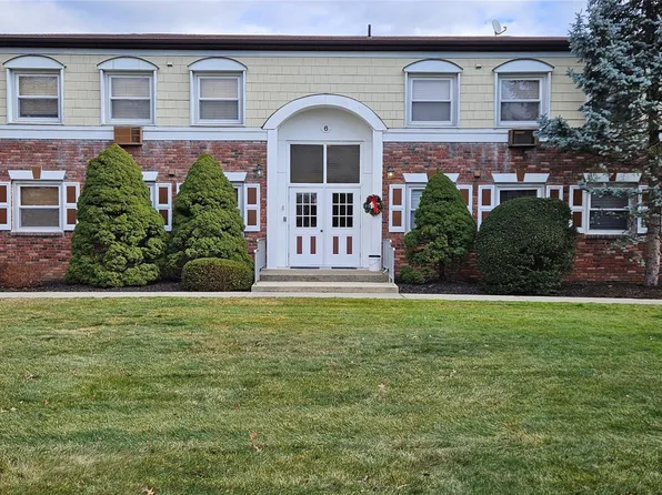 6 Normandy Village #1, Nanuet, NY 10954