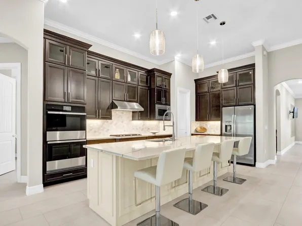 9242 Balsamo Drive, Palm Beach Gardens, FL 33412