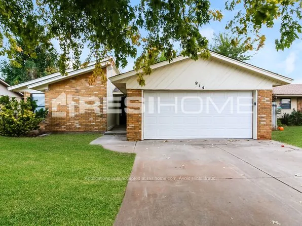 914 W Ridgecrest Way, Mustang, OK 73064