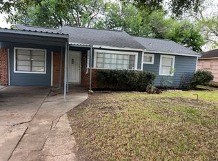 10017 Rosehaven Dr, Houston, TX 77051