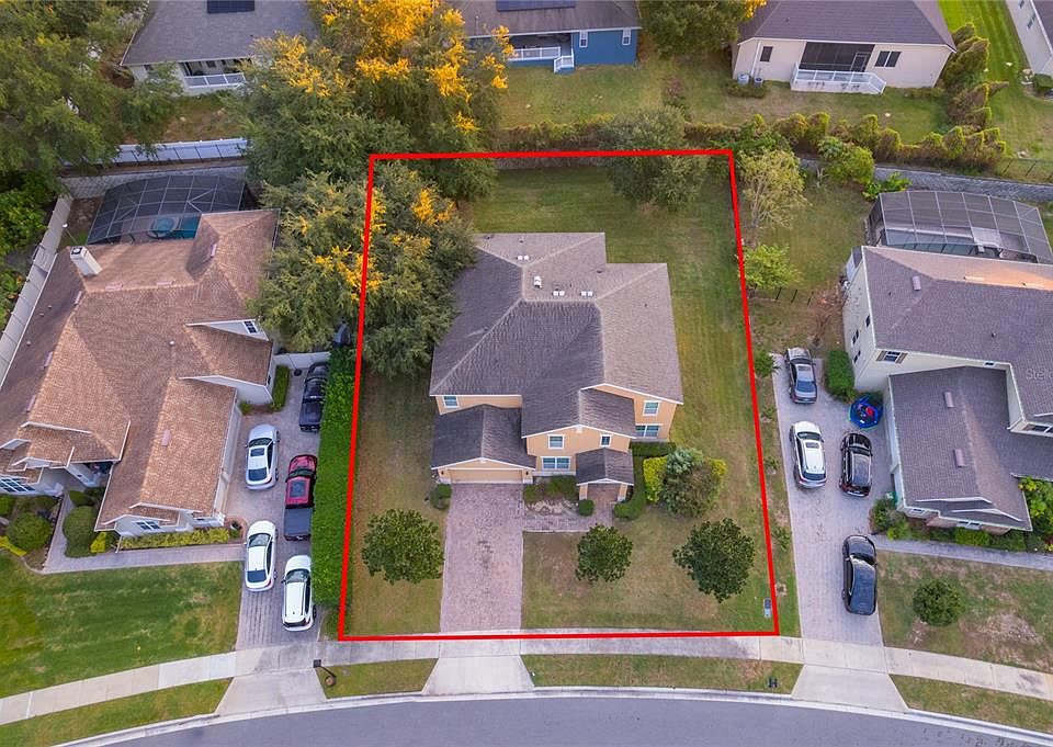 1st image of 891 Cavan Dr