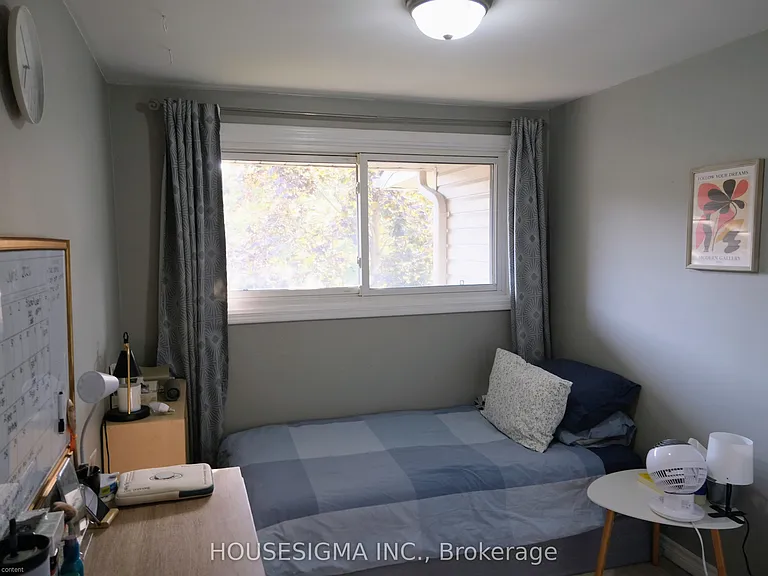 159 Sandringham Cres #88 — Photo 16