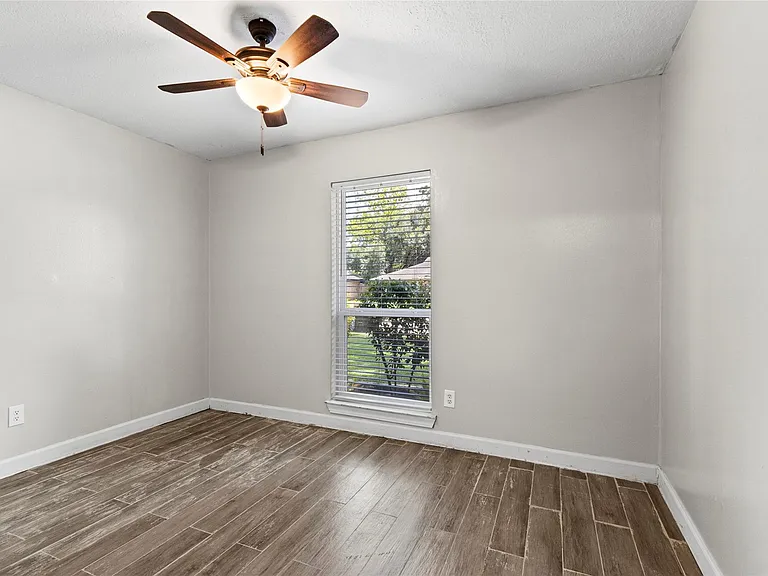 510 Brandywyne Dr — Photo 14