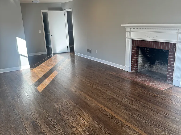 209 Brook St — Photo 23