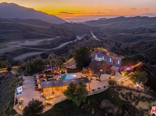 16742 Placerita Canyon Rd, Newhall, CA 91321