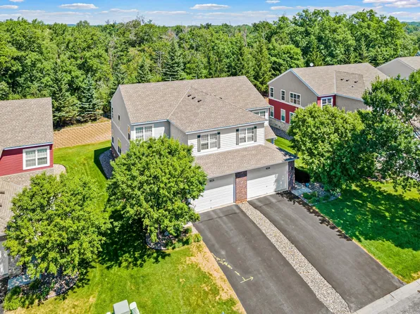 18060 Kindred Ct, Lakeville, MN 55044