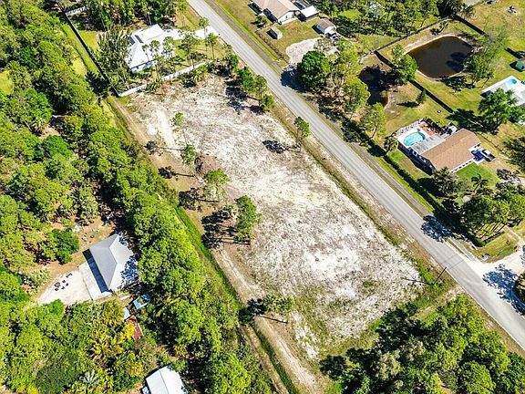 3rd image of 7160 Mellen Lane N