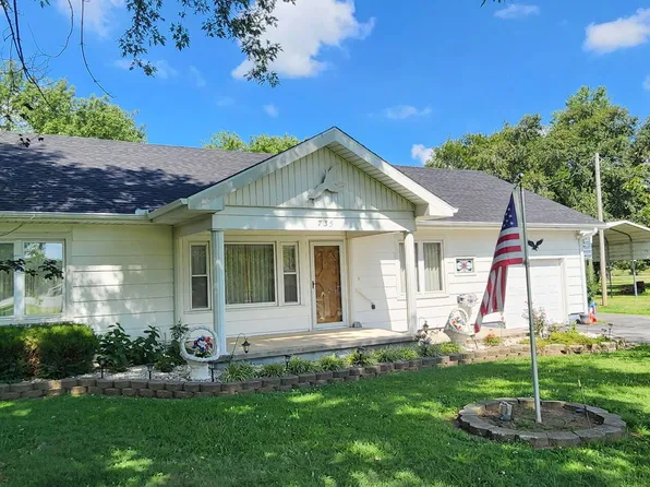735 S High School Ave, Columbus, KS 66725