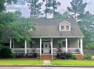 105 Sangria Dr, Hattiesburg, MS 39402