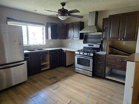 2nd image of 5008 E 56th St