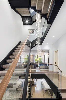 Rented by Sotheby's International Realty | media 19