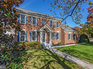 4102 Martin Taylor Ct, Annandale, VA 22003