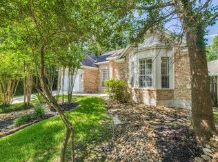 2 S Linton Ridge Cir, Spring, TX 77382