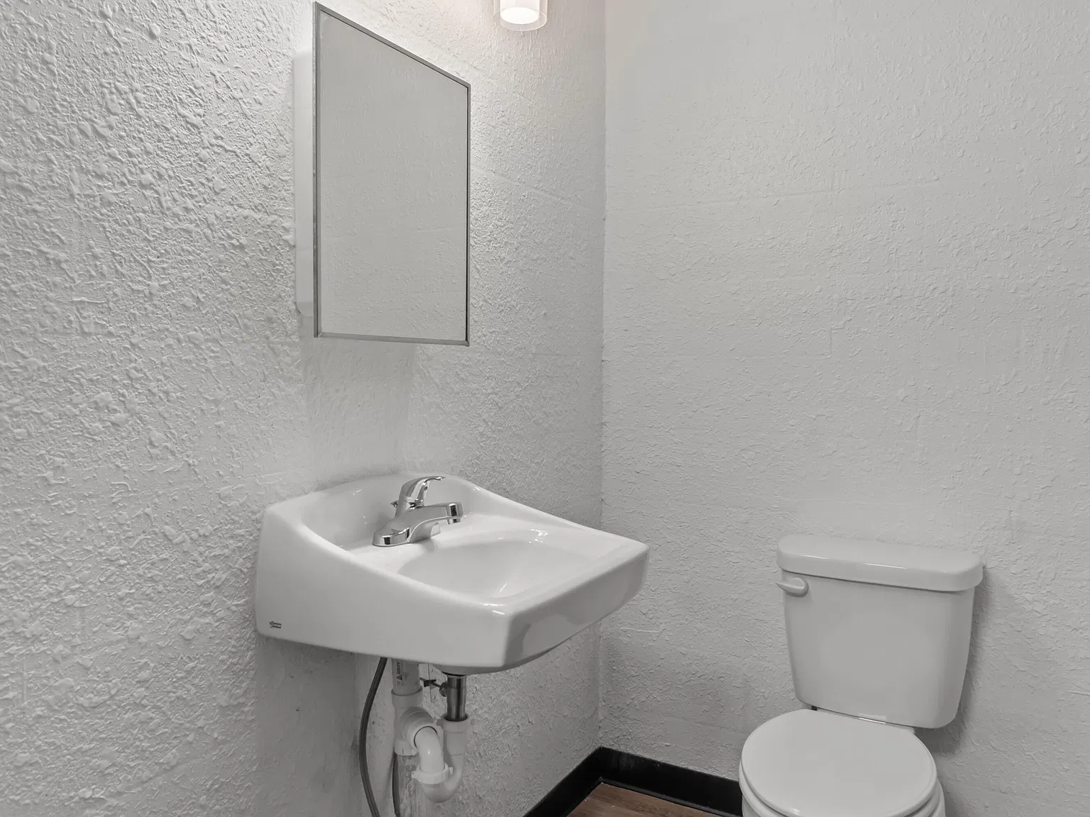 Studio, 330 sqft, $700 — Photo 3