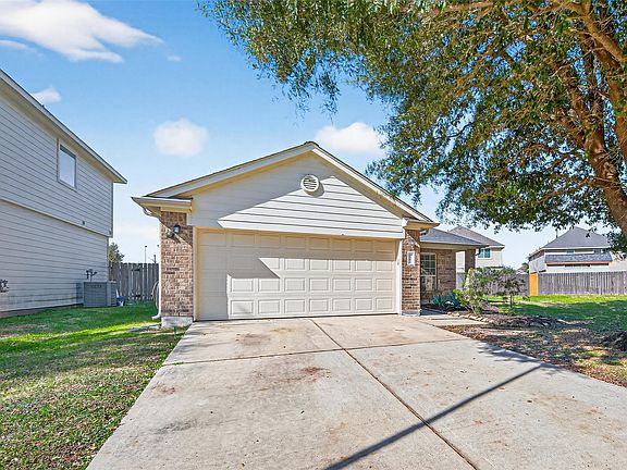 2nd image of 1511 Imperial Manor Ln