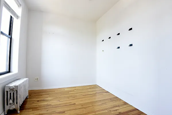 Rented by Brick&Mortar | media 4