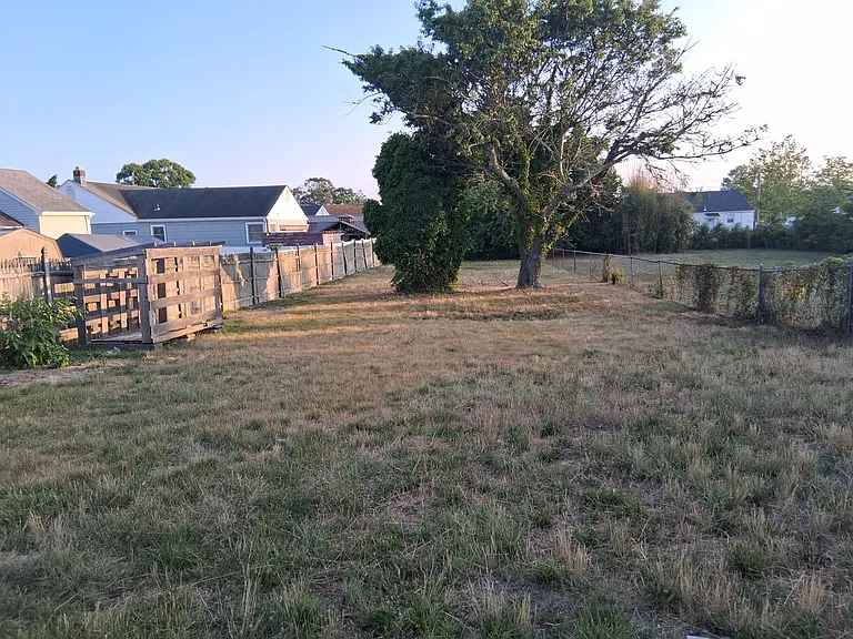 51 Cedarcrest Ave — Photo 25