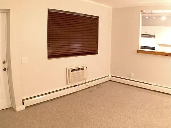 5th image of 94 Cowesett Ave APT 5