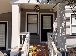 306 Jones St, Columbus, TX 78934