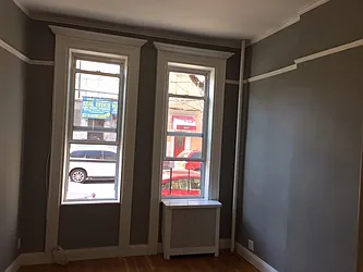 Rented by Capri Jet Realty Corp