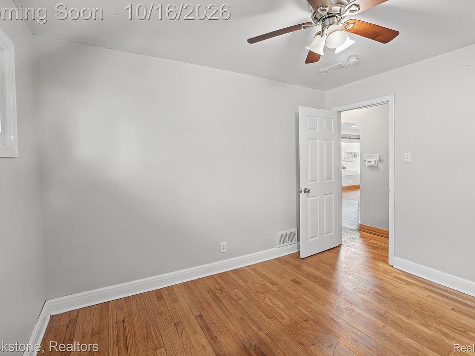 3998 Capitol Ave, photo 19