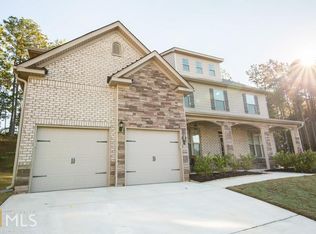 3838 Spring Place Ct, Loganville, GA 30052