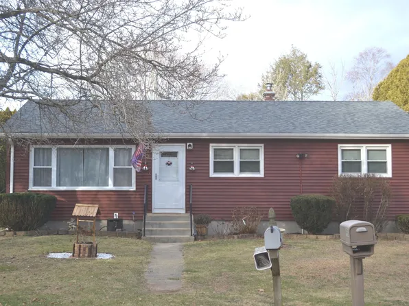 98 Derry Hill Road, Montville, CT 06382