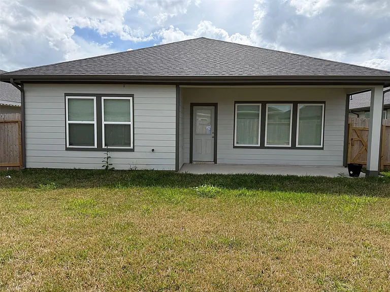 31310 Derbyhaven Dr — Photo 17