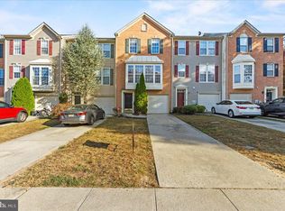 6 Saddle Ln, Sicklerville, NJ 08081