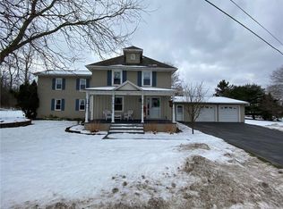 693 Filkins Rd, Newark, NY 14513