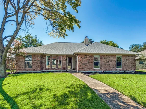 2610 Richland Dr, Garland, TX 75044