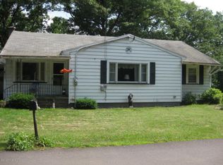 100 Quarry Rd, Laurel Run, PA 18706