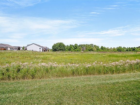 4th image of 9572 Bluestem Ln