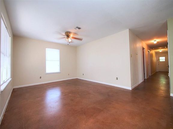 3rd image of 2634 Nimitz St