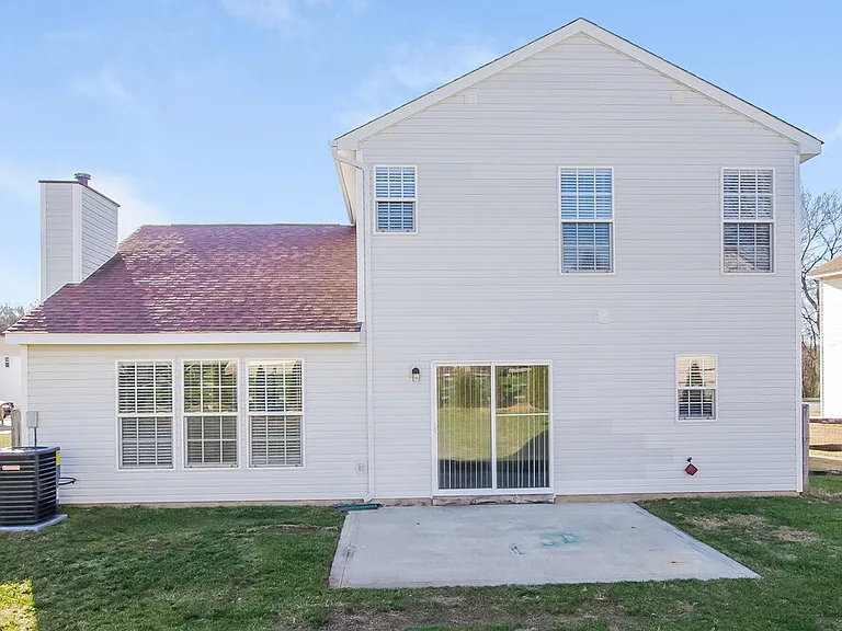 2000 Chapel Creek Rd — Photo 17