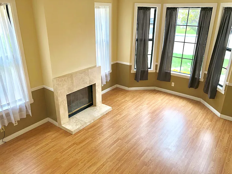 2474 Park Meadow Ct — Photo 3