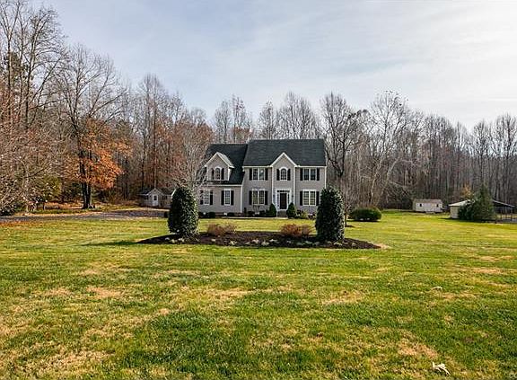 2nd image of 6307 Cookes Farm Dr