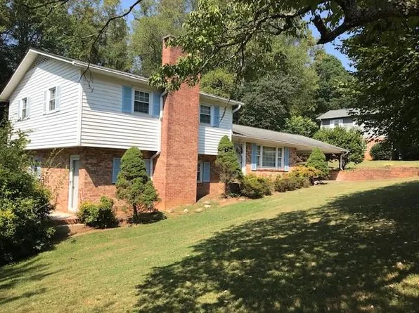 2321 Lakeside Terrace Cres, Lenoir, NC 28645