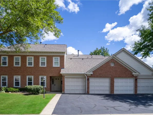 1412 Shore Ct APT C1, Wheeling, IL 60090