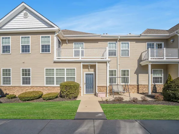 501 Lennox Drive #501, Saint James, NY 11780