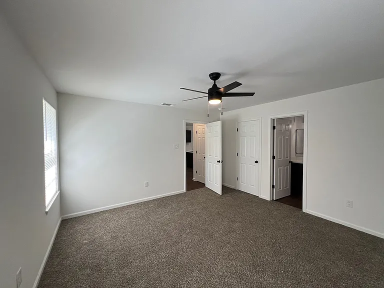 3558 Denver St — Photo 12