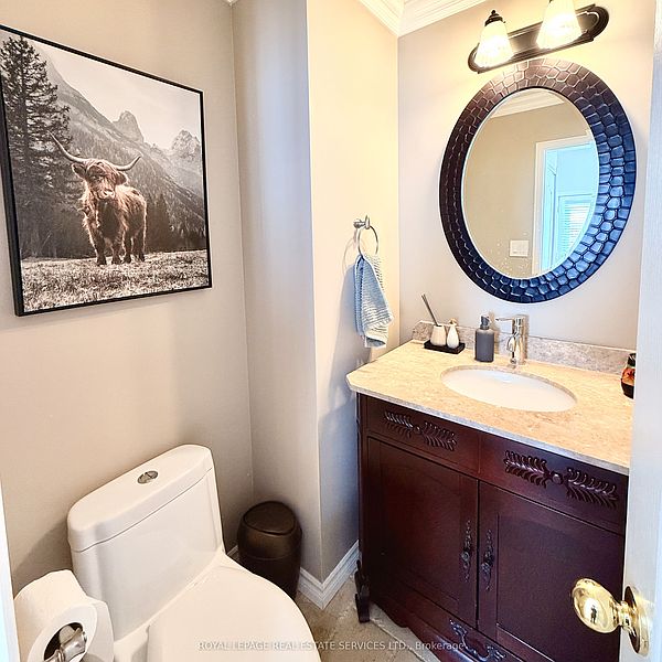 Oakville Townhouse for rent - 4 Bedrooms — photo 7