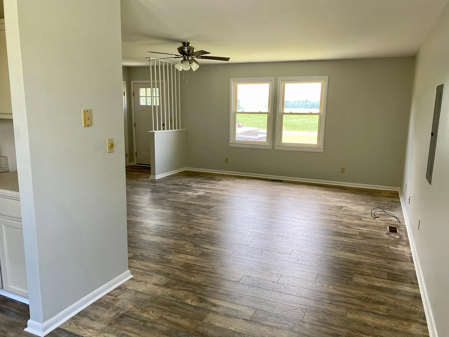 9073 Seaside Rd — Photo 4